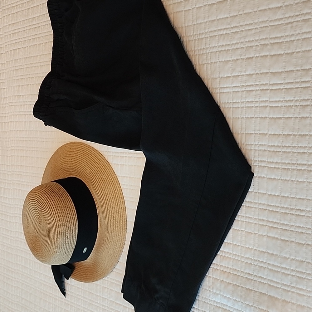 GAP slacks